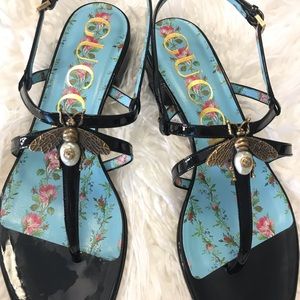 NIB GUCCI Lois Patent Leather Bee Sandals US8.5/38